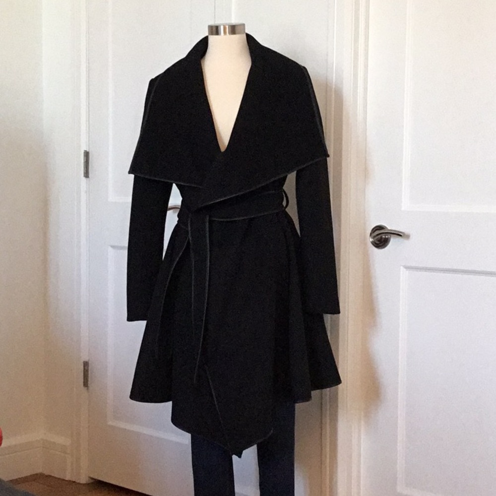 Black BCBG MaxAzeria